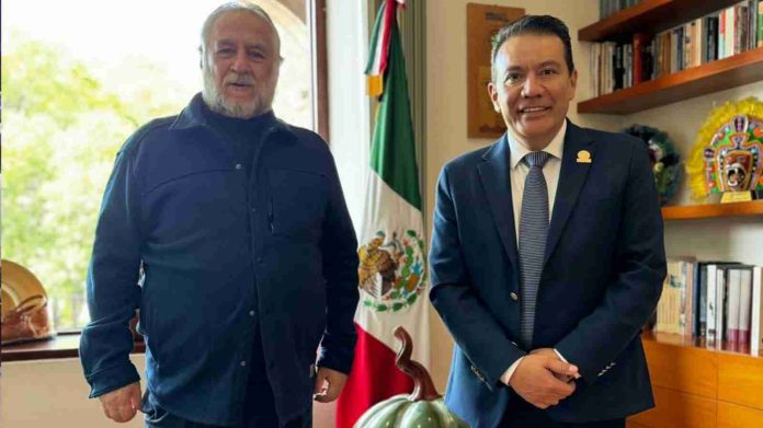 Federación y estado impulsan desarrollo turístico de Michoacán