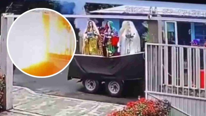 Video: Camioneta explota en peregrinación a la Santa Muerte