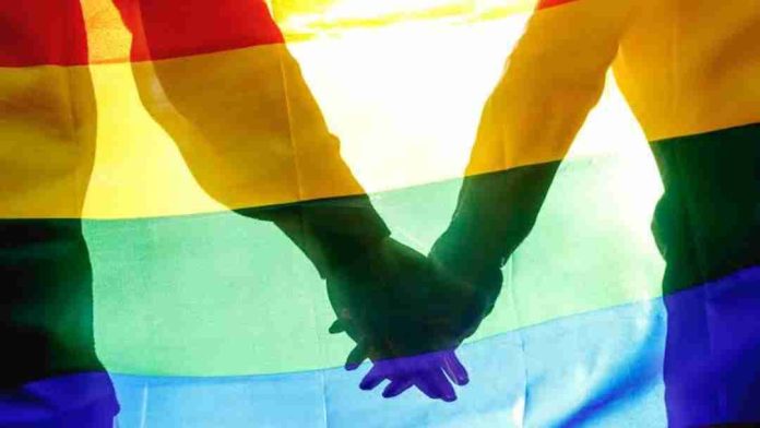 Bendición LGBT, sin ánimo de legitimar “situaciones irregulares”: iglesia de México