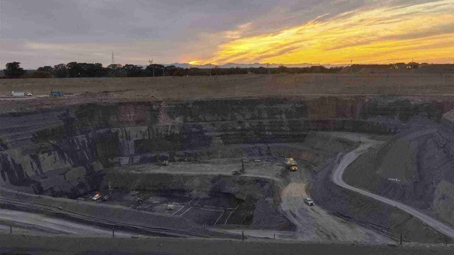 Localizan restos de 2 mineros que quedaron atrapados en mina El Pinabete Localizan restos de 2 mineros que quedaron atrapados en mina El Pinabete