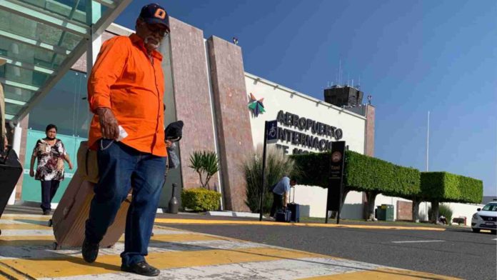 Michoacán cerrará 2023 con 1.3 millones de pasajeros aéreos: Sectur