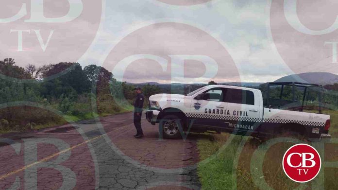 Motociclista invade carril y encuentra la muerte
