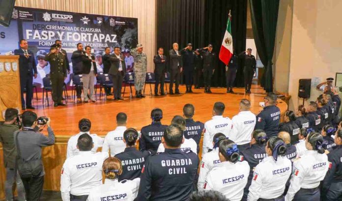 Se gradúan 61 guardias civiles en Formación Inicial y Continua