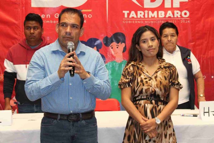 Trasciende programa Unidos con las Jefas de Familia y Unidos por la Educación en Tarímbaro