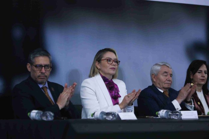 UMSNH entre las cinco instituciones con más galardonados y galardonadas con el Premio Ceneval