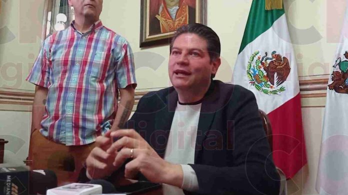 El retiro de los vendedores ambulantes del Centro Histórico es una batalla constante: Alfonso Martínez