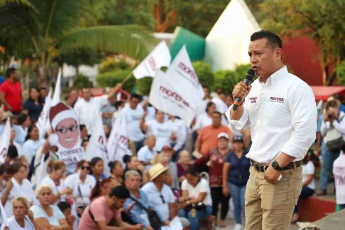 Lázaro Cárdenas reitera apoyo a Torres Piña rumbo al Senado