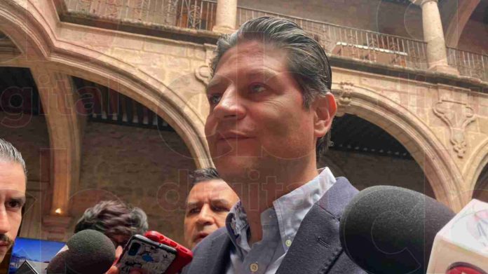 Proximo año 2024 policías tendrán aumento de salario de hasta un 4 por ciento: Edil municipal