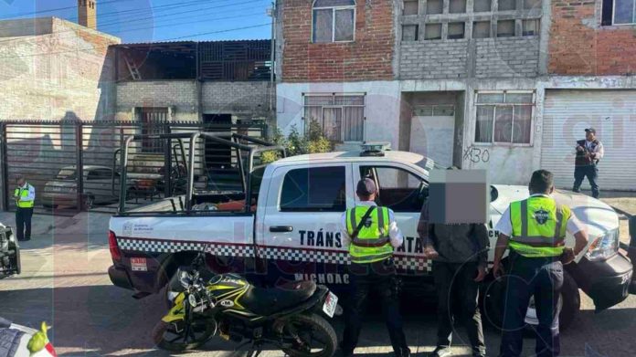 Escandalizaba en una Italika sin documentos en Morelia