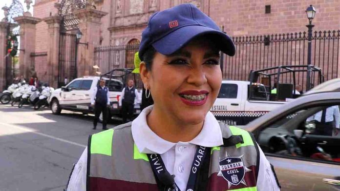 Agentes de Tránsito de la SSP, siempre atentos y dispuestos para ayudar