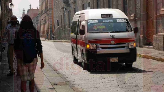 Por violencia hacia usuarias en transporte público concesionarios podrían ser cancelados en Michoacán