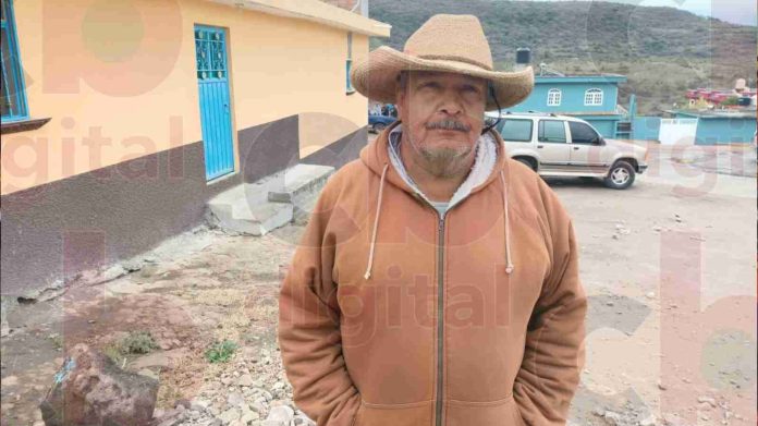 En carretera como en aire los migrantes no se salvan de pagos extras a servidores públicos