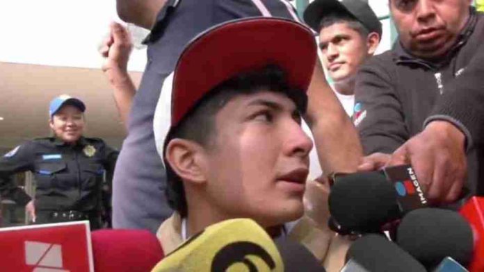 Tras lo actos de violencia, Cristian abandona sus estudios