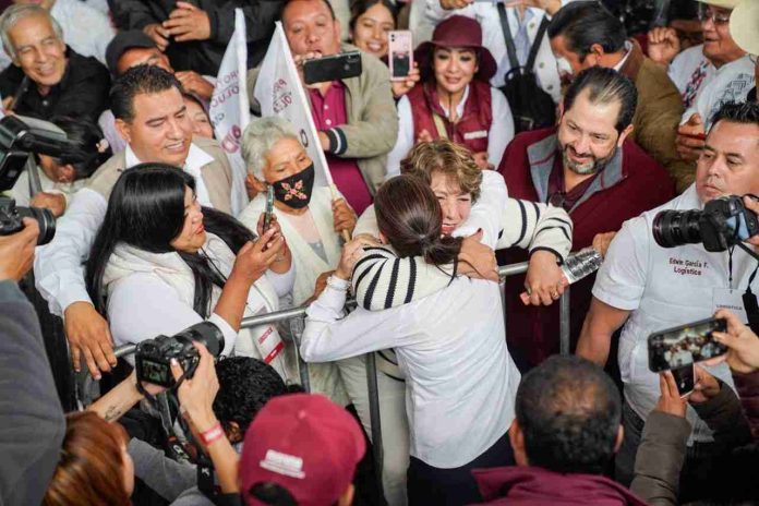 “Vamos a llegar todas las mujeres de México a la Presidencia de la República”: Claudia Sheinbaum recuerda que es tiempo de mujeres transformadoras desde Zinacantepec, Estado de México