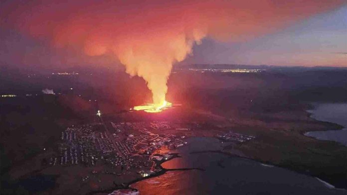 Captan nueva erupción volcánica en Islandia