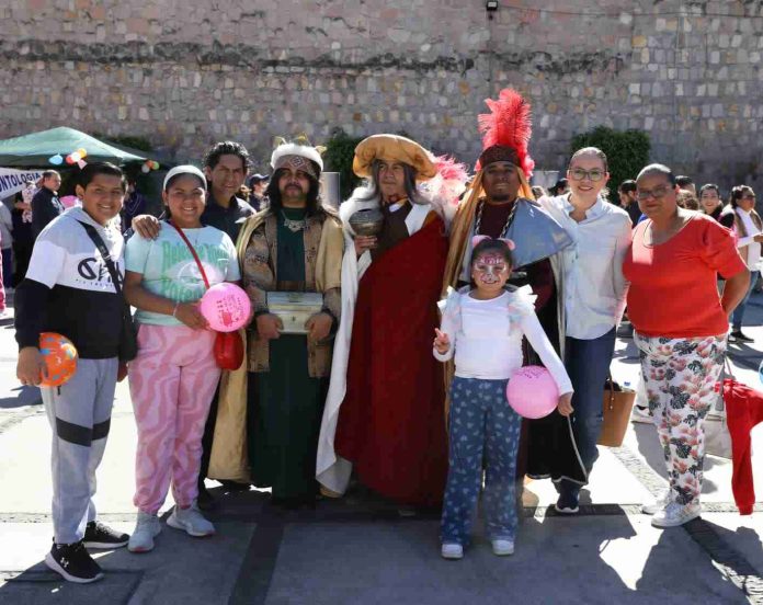 UMSNH realiza Festival del Día de Reyes