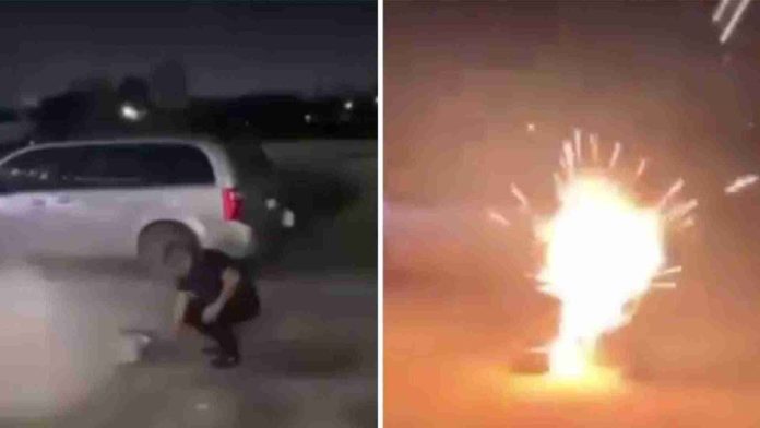 Payasito enciende cuetes en festejo de Año Nuevo y le explotan en la cara