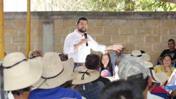 En el 2024, Tuzantla nuevamente será gobernado por el Partido de la Revolución Democrática (PRD), estamos decididos a ganar este grandioso municipio, aseguró Octavio Ocampo, líder del Sol Azteca.