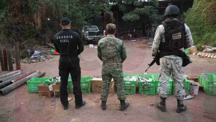 Asegura FGE bodega donde fabricaban explosivos