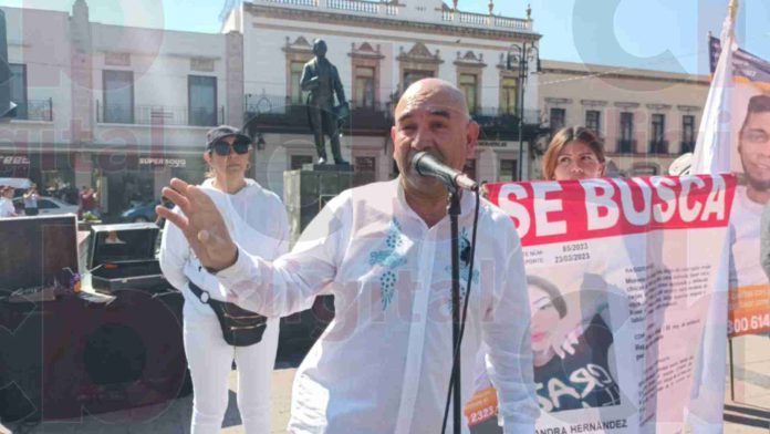 En silencio, con lágrimas y llanto se registra la Marcha Nacional contra la Inseguridad