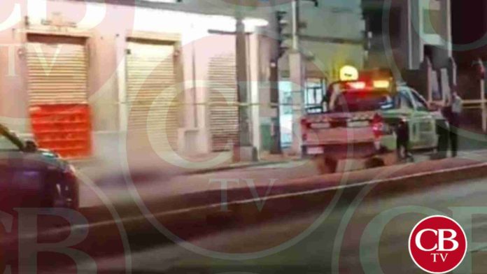Muere motociclista sobre Madero Poniente