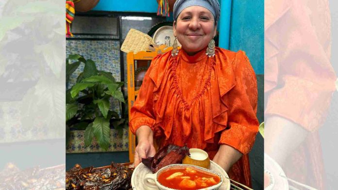 Ana María, la cocinera tradicional que resguarda los sabores y saberes de Apatzingán.