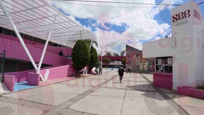 Sin resolverse más de 50 denuncias por corrupción y venta de plazas dentro de la SEE Michoacán