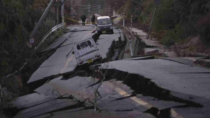 Sube a 48 muertos tras terremoto en Japón