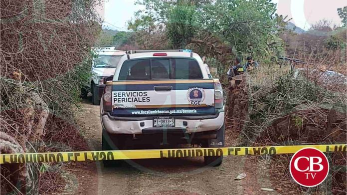Lo matan a lado de su camioneta en Charo