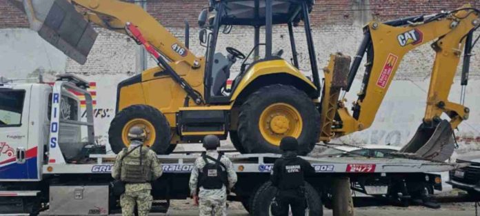 SSP, Sedena y GN decomisan maquinaria utilizada para realizar bloqueos en Churumuco