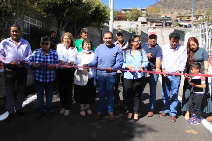 Mejora Bladimir González infraestructura vial en Tarímbaro