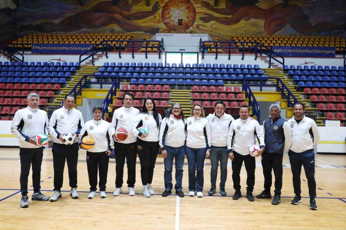 La Universidad Michoacana seguirá creciendo en deportes: Rectora