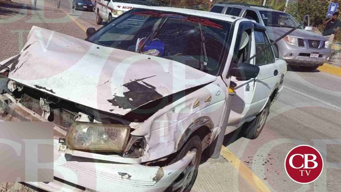 Brutal choque deja dos heridos en Huetamo