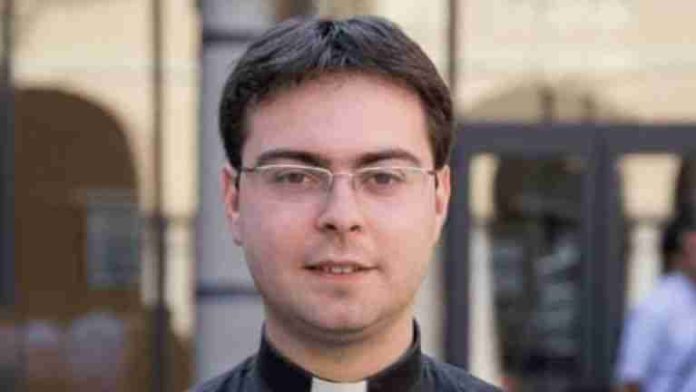 Vaticano condena por primera vez a un sacerdote por abuso sexual infantil