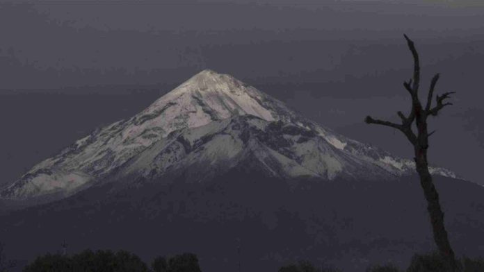 Desaparecen 11 alpinistas en el Pico de Orizaba