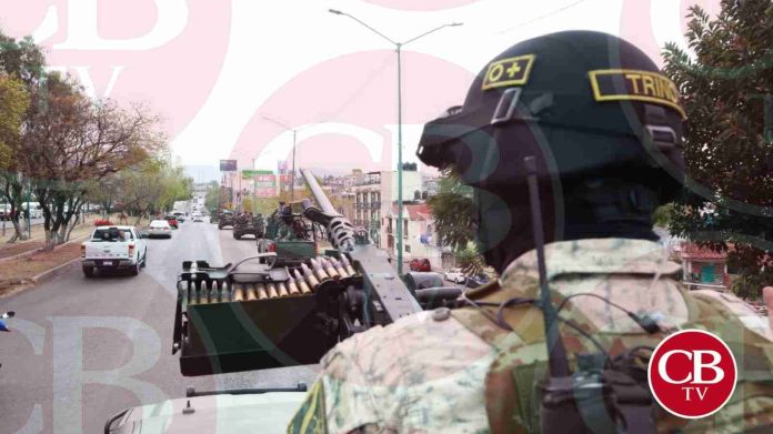 Se enfrentan sicarios y militares en Zirapóndiro