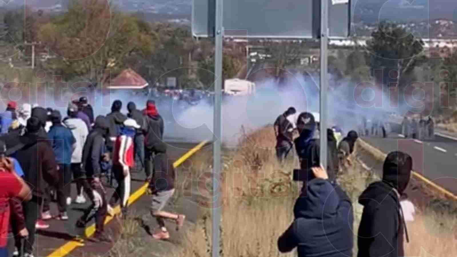 #Video: Difunden video de la agresión de la GC a normalistas #Video: Difunden video de la agresión de la GC a normalistas