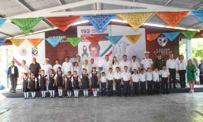 Autoridades Conmemoran 193º Aniversario Luctuoso de Vicente Guerrero