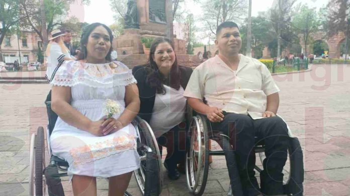 Morelianos hacen su sueño con la campaña “Cásate conmigo”
