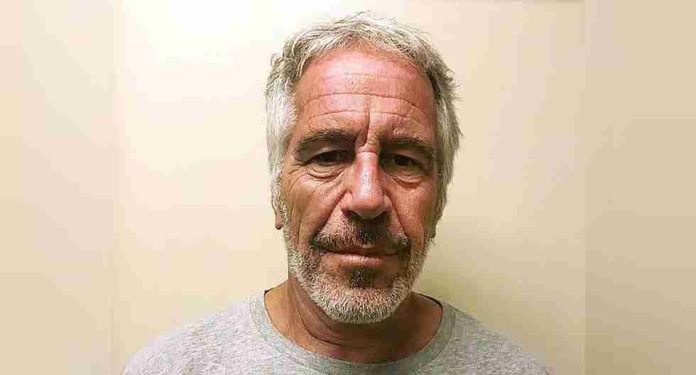 Victimas de Jeffrey Epstein demandan al FBI por presunto encubrimiento