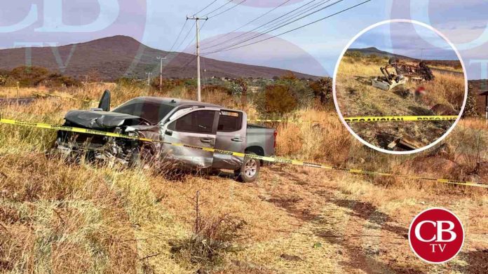 Choque de camionetas deja un anciano muerto