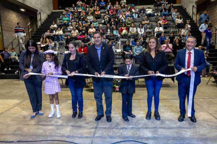 Nacho Campos y Yadira Ramírez apadrinan a sexta generación de la EIAA