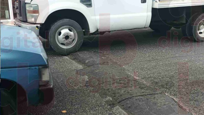 En algunas colonias se cuenta con calles sobre dotadas de topes