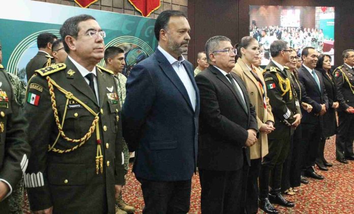 Julio Arreola reconoce heroica labor del Ejército Mexicano para construir la paz
