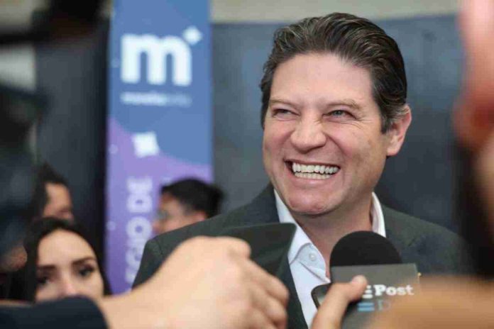 Morena cree que trabajar es estar en campaña: Alfonso Martínez