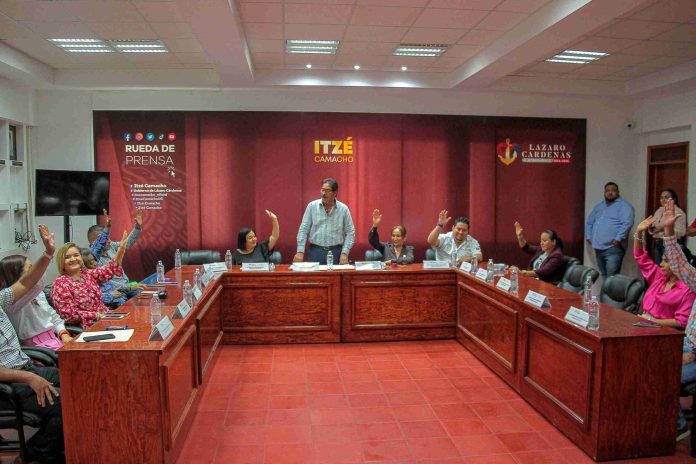 Aprueba Cabildo Licencia Indefinida a Manuel Esquivel Bejarano