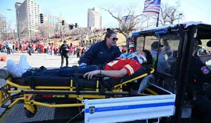 Tiroteo en festejo de los Chiefs: 10 heridos
