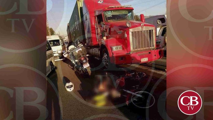 Tráiler atropella a motociclista en el libramiento de Morelia