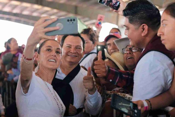 CON LA 4T QUEREMOS SEGUIR DESARROLLANDO A YUCATÁN Y AL PAÍS: CLAUDIA SHEINBAUM GARANTIZA BIENESTAR PARA TODOS LOS YUCATECOS CON LA LLEGADA DE LA TRANSFORMACIÓN