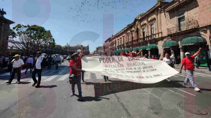 Poder de base logra mesa de negociación y reunión con titular de la SEE tras mega marcha